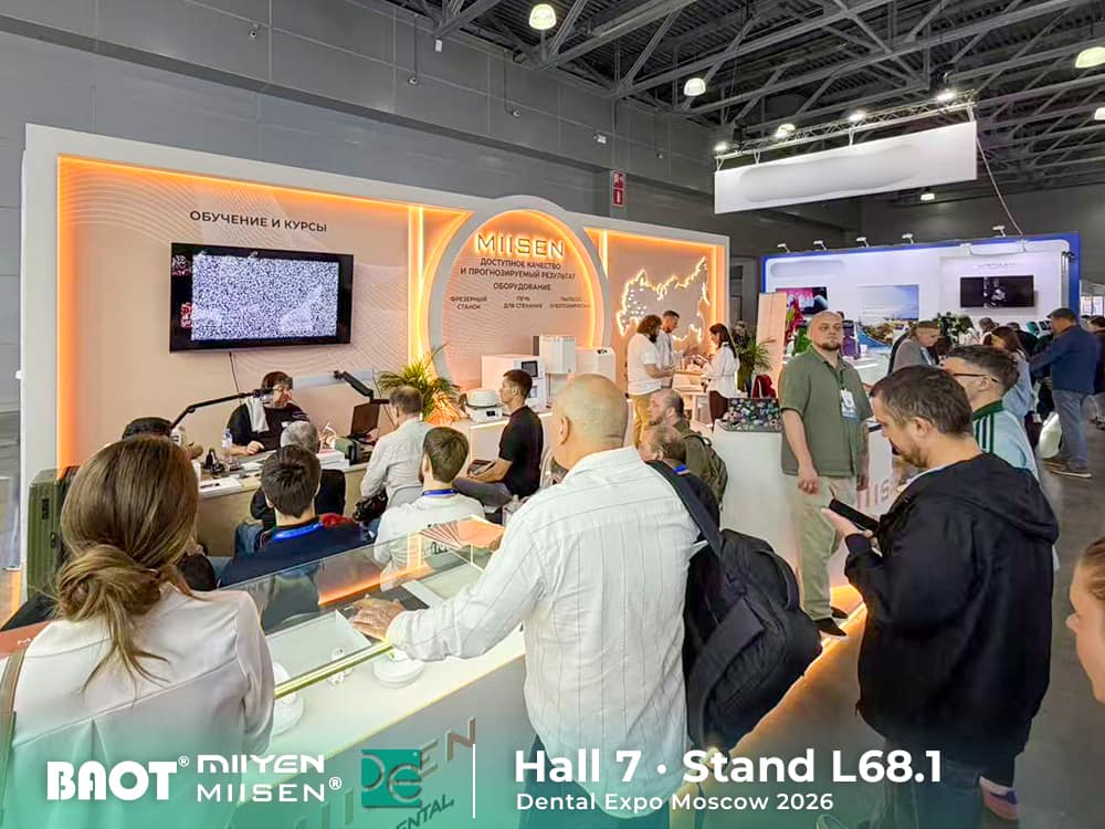 BAOT team connecting with dental professionals at Dental-Expo Moscow 2026